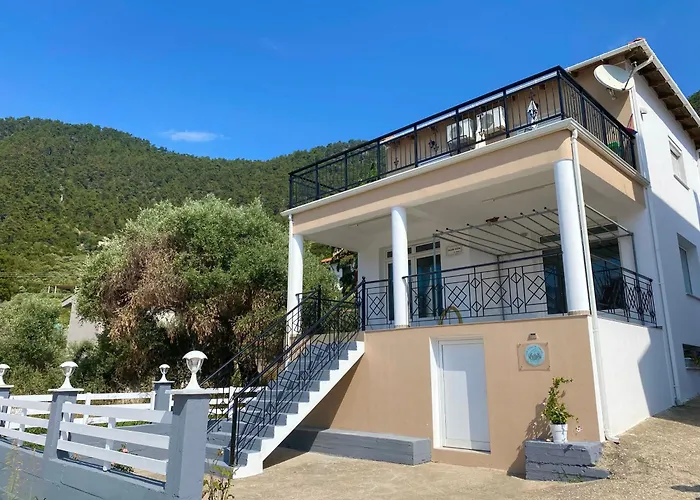 La Casa De Fokas - Beach Home